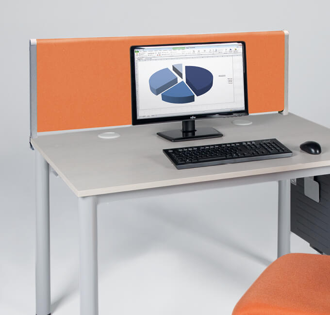 Tisch-Stellwand für eine bessere Raumakustik